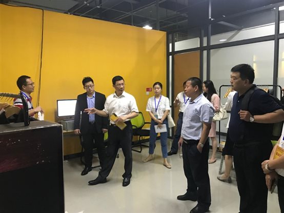 福建省發(fā)改委黨組成員、副主任詹晨輝一行蒞臨我司調研指導